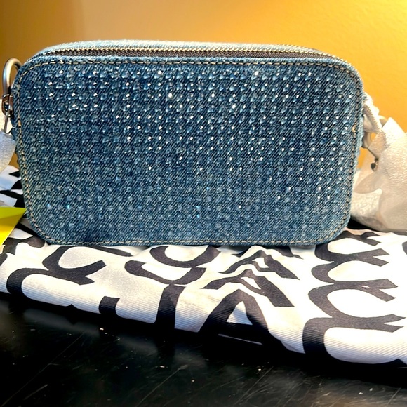 🔥💯 NWT Authentic Marc Jacobs Crystal Denim Snapshot - Picture 2 of 3